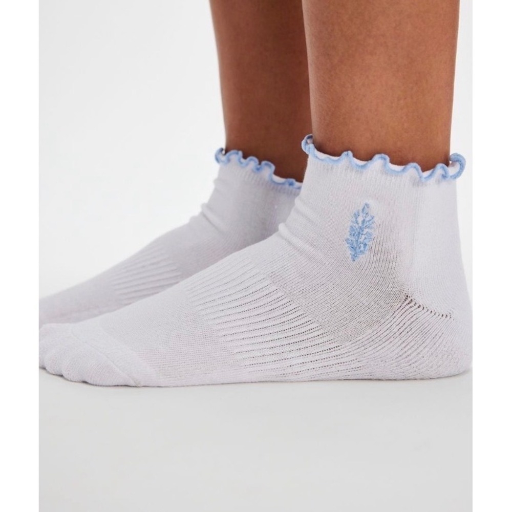 Free People FP Movement Lucky Honey Ruffle Sport Ankle Socks White Blue NWT